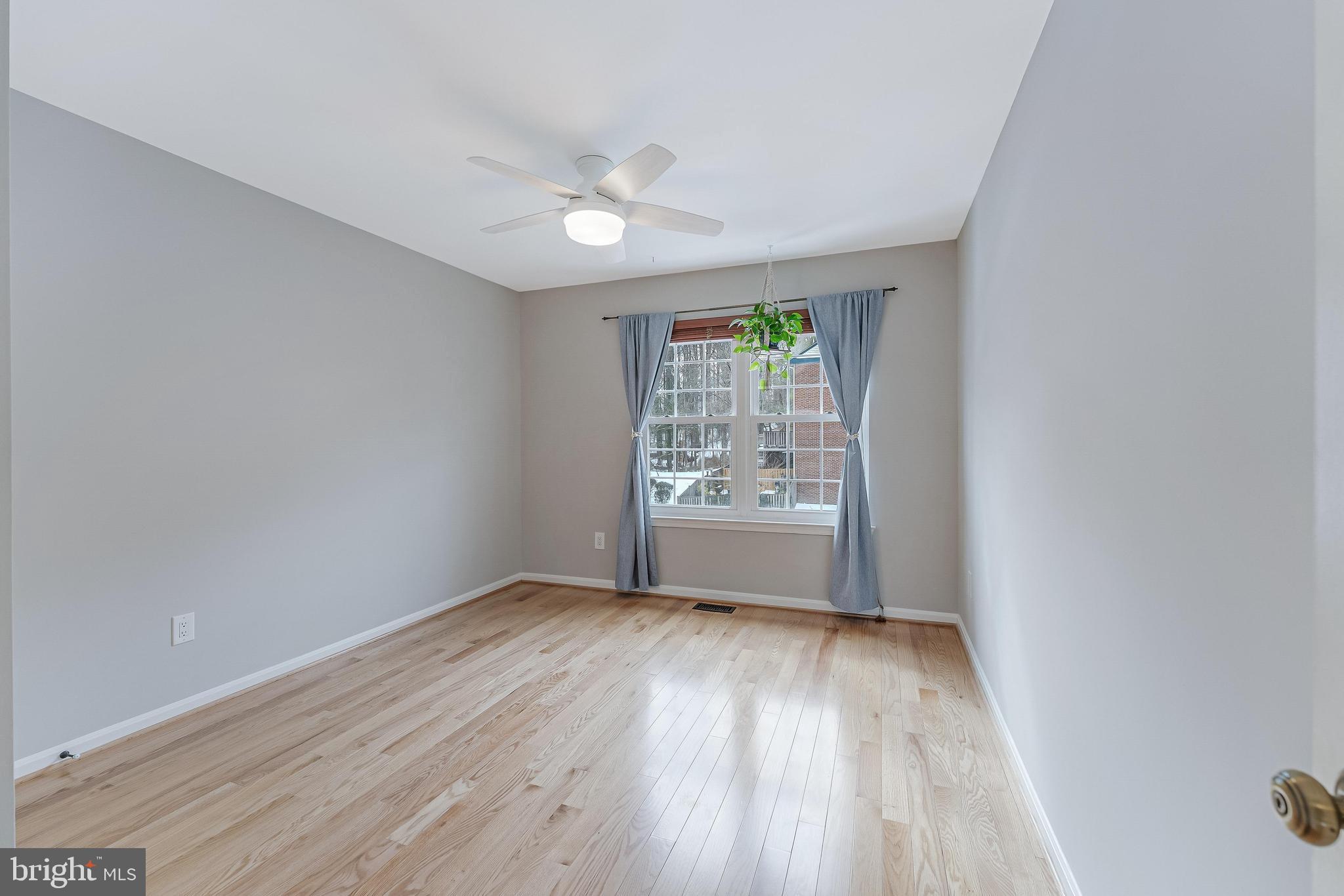 6050 HEATHERWOOD DRIVE