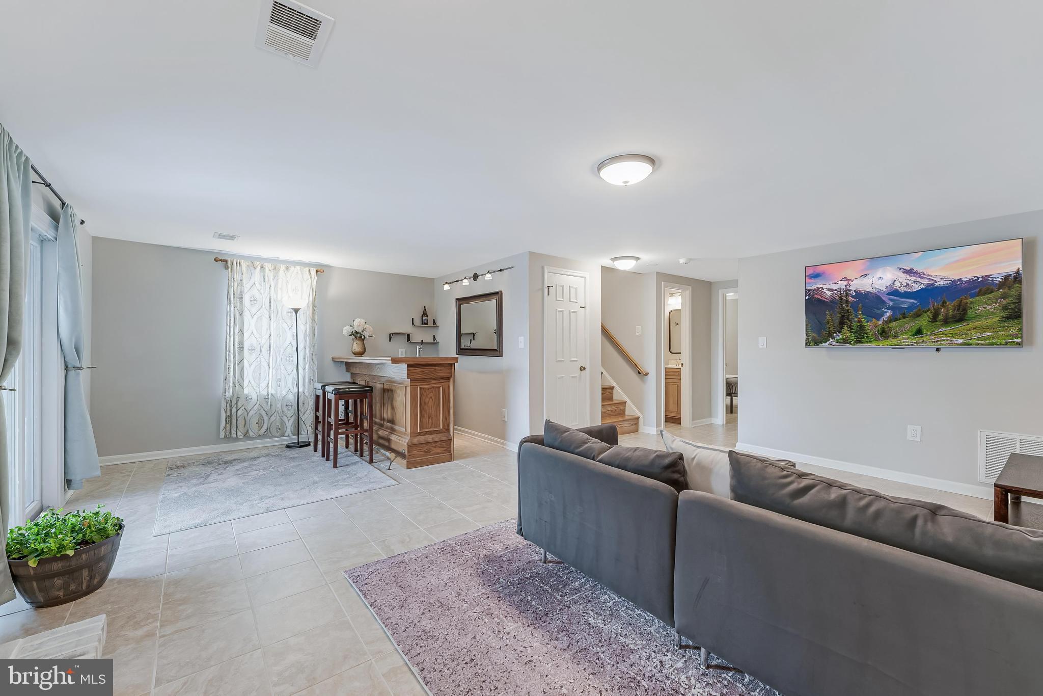 6050 HEATHERWOOD DRIVE