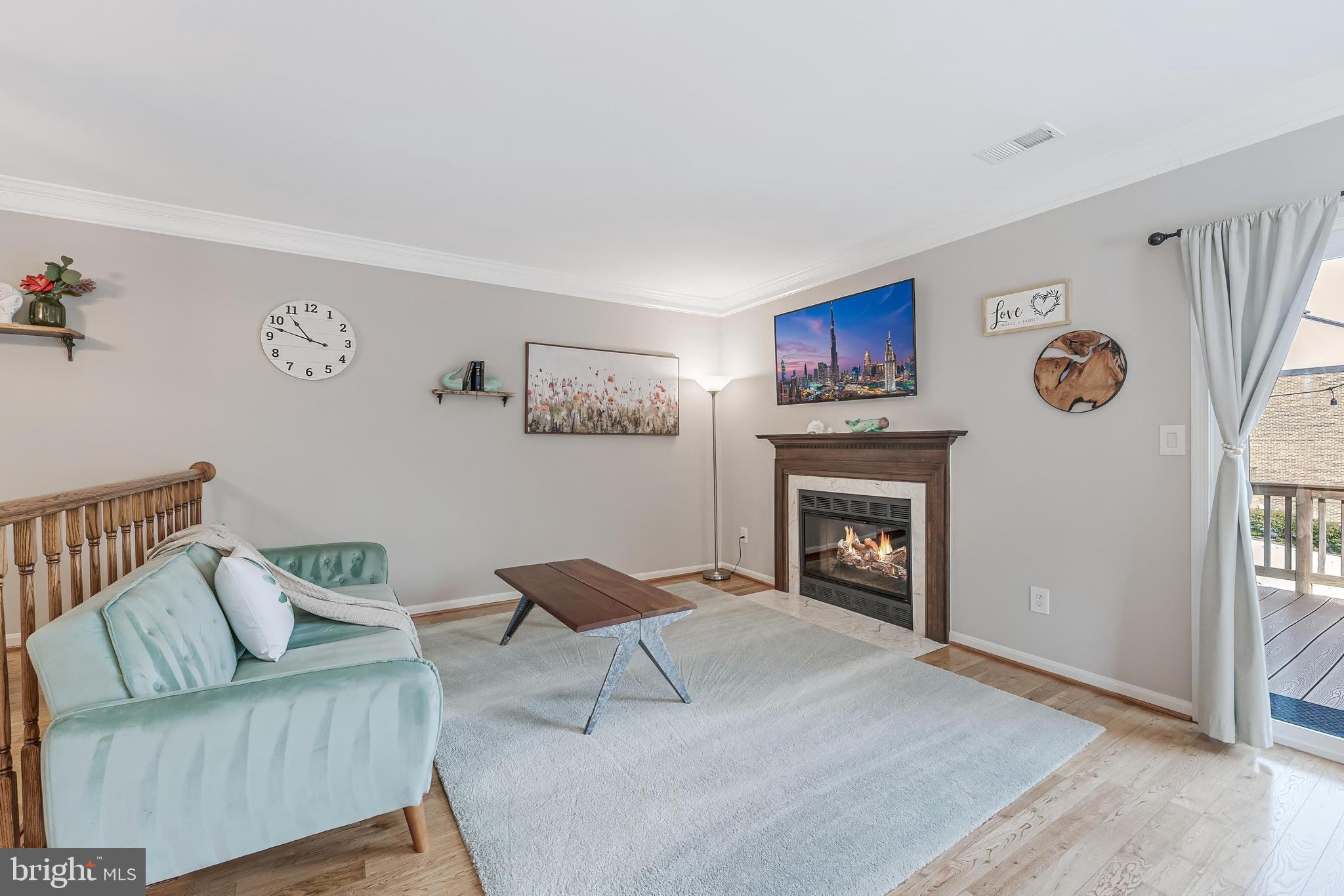 6050 HEATHERWOOD DRIVE