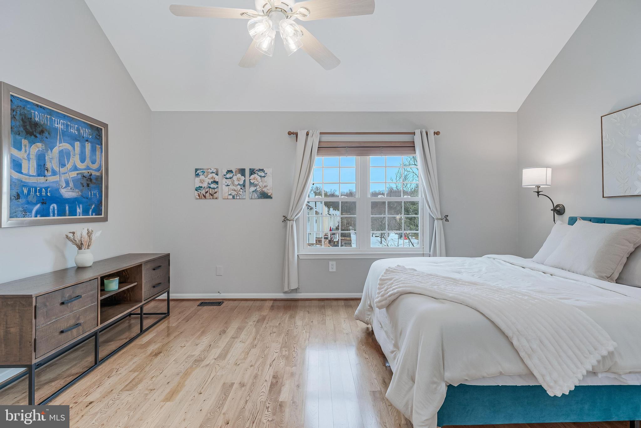 6050 HEATHERWOOD DRIVE