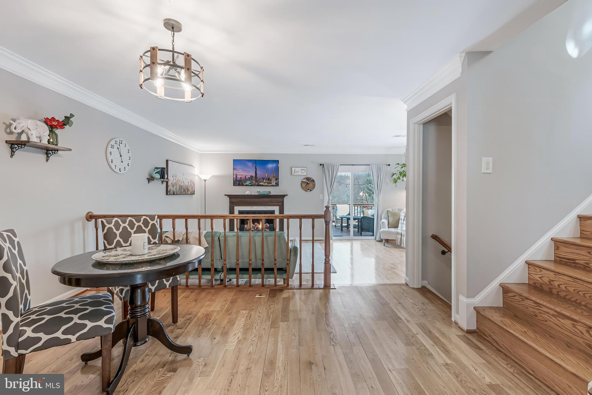 6050 HEATHERWOOD DRIVE