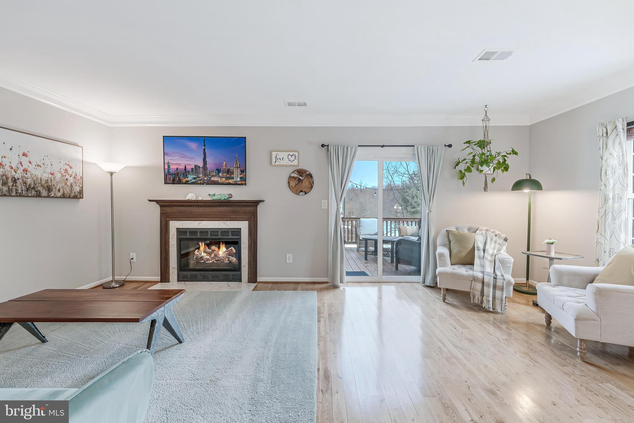 6050 HEATHERWOOD DRIVE