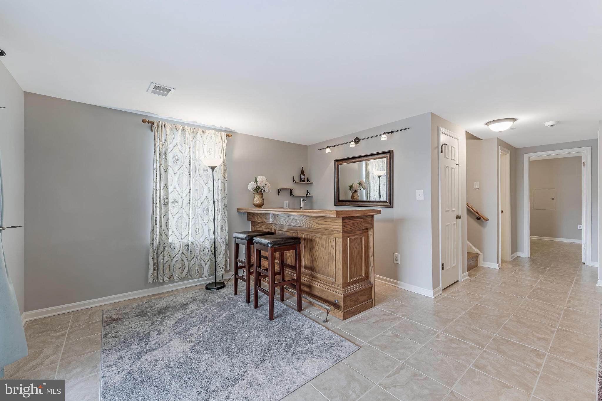 6050 HEATHERWOOD DRIVE