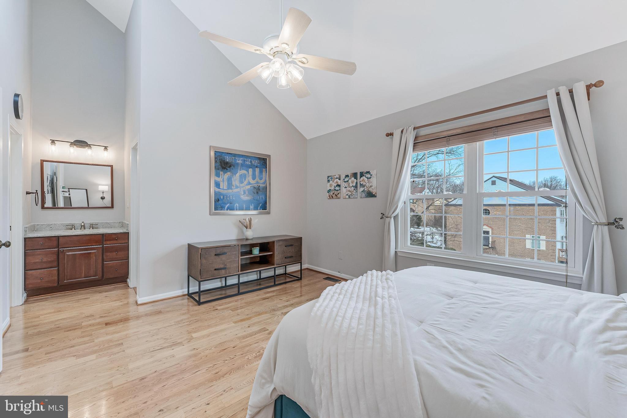 6050 HEATHERWOOD DRIVE