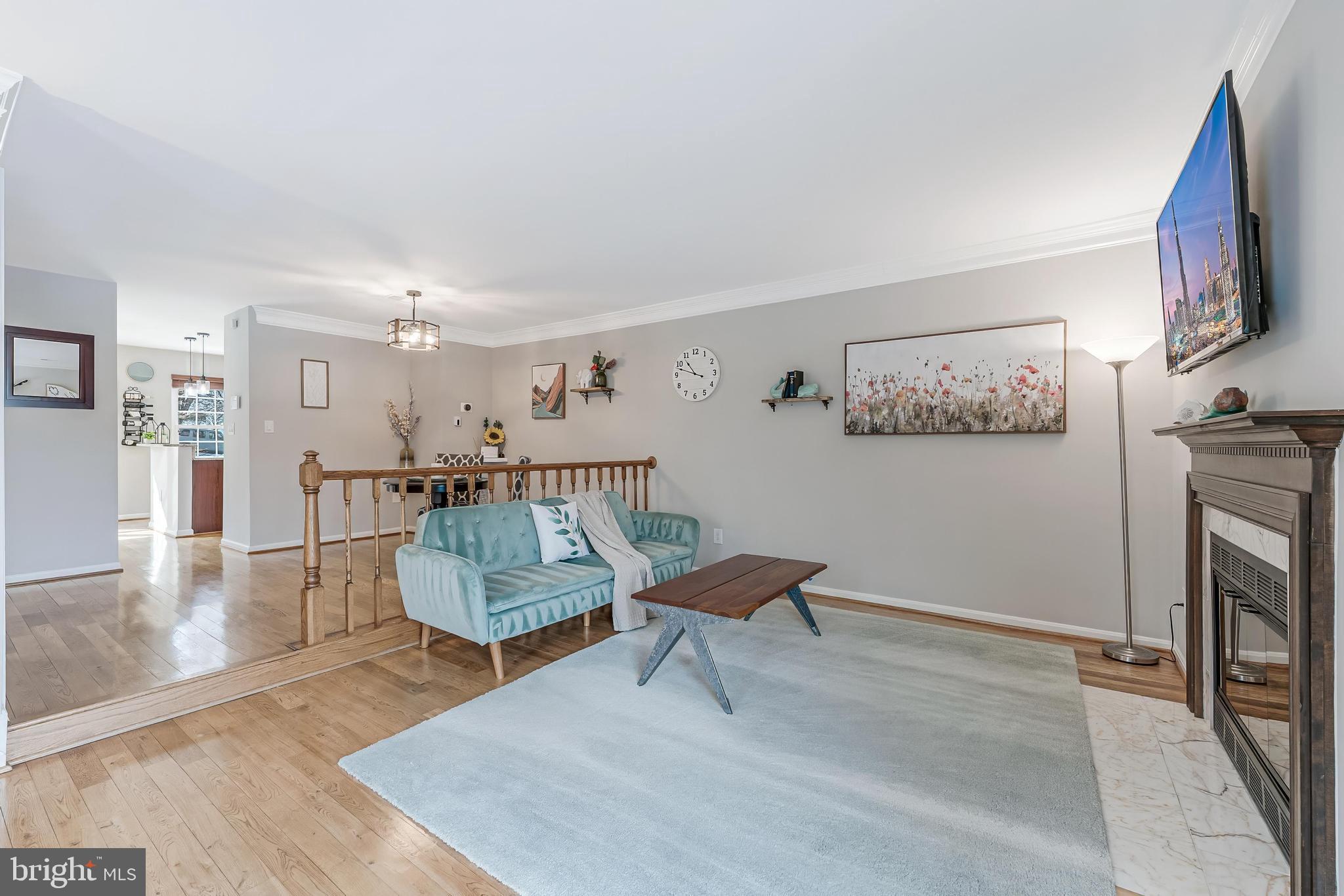 6050 HEATHERWOOD DRIVE