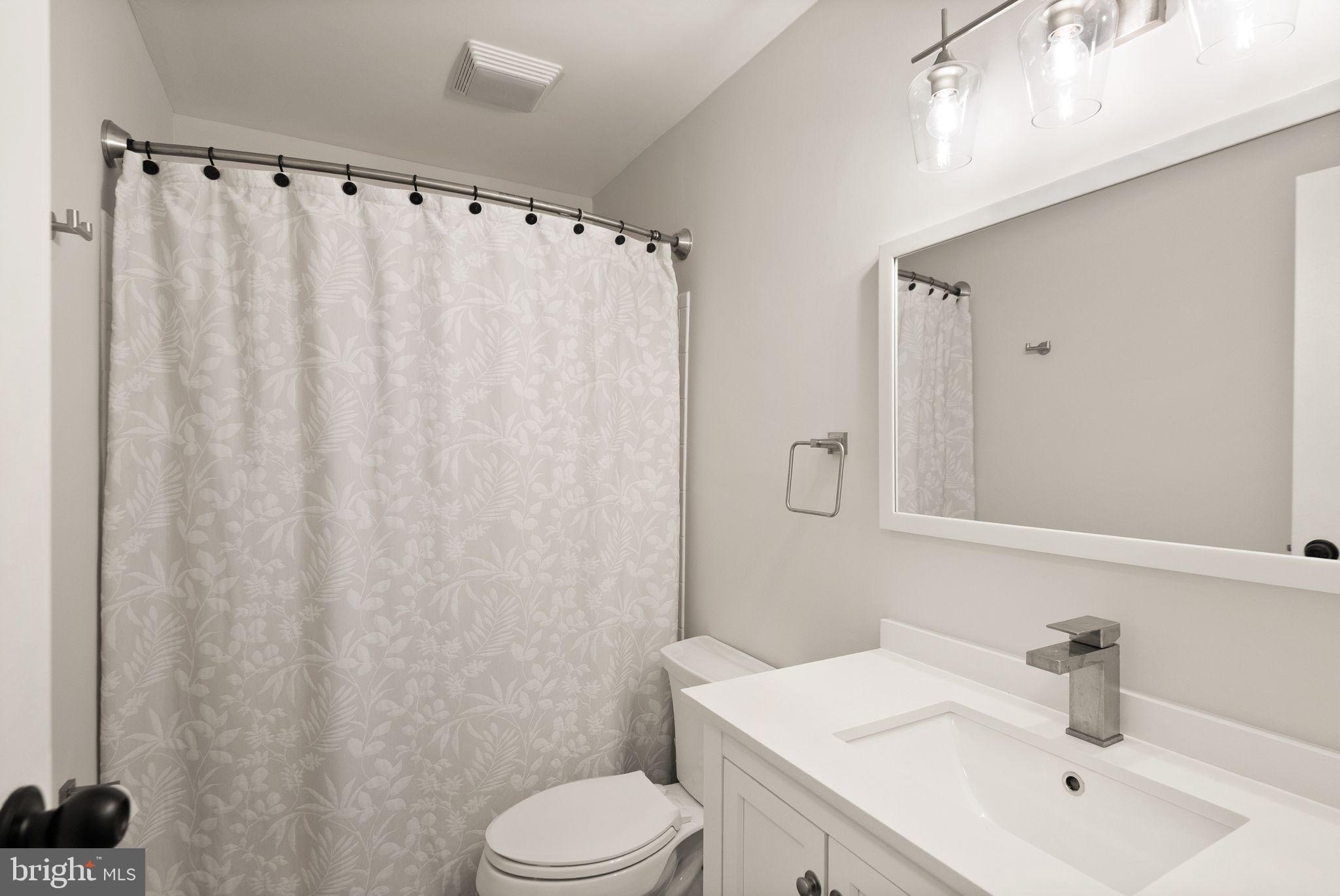 11812 BRETON COURT 21D