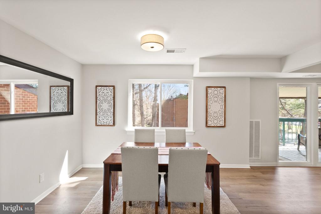 11812 BRETON COURT 21D