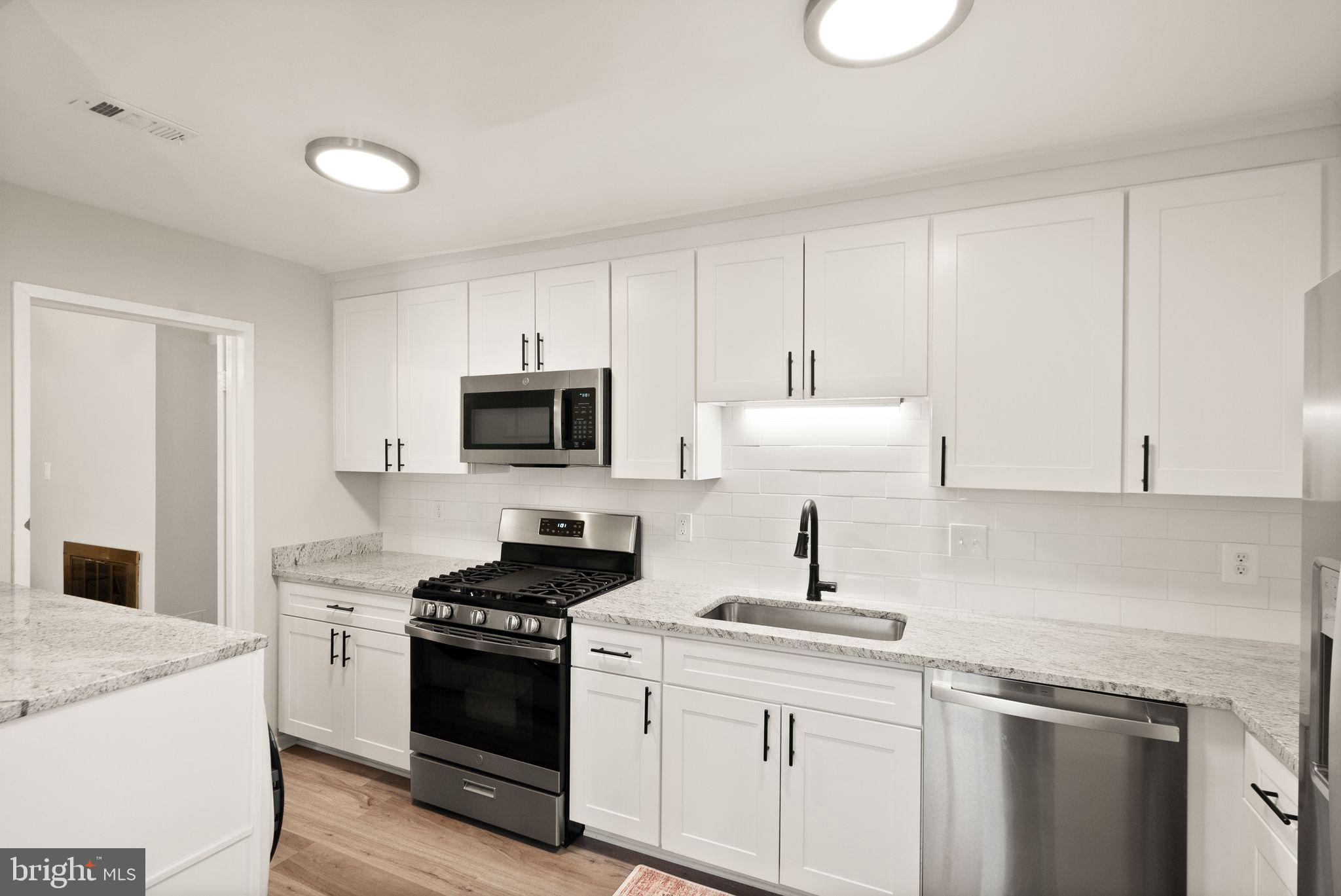 11812 BRETON COURT 21D