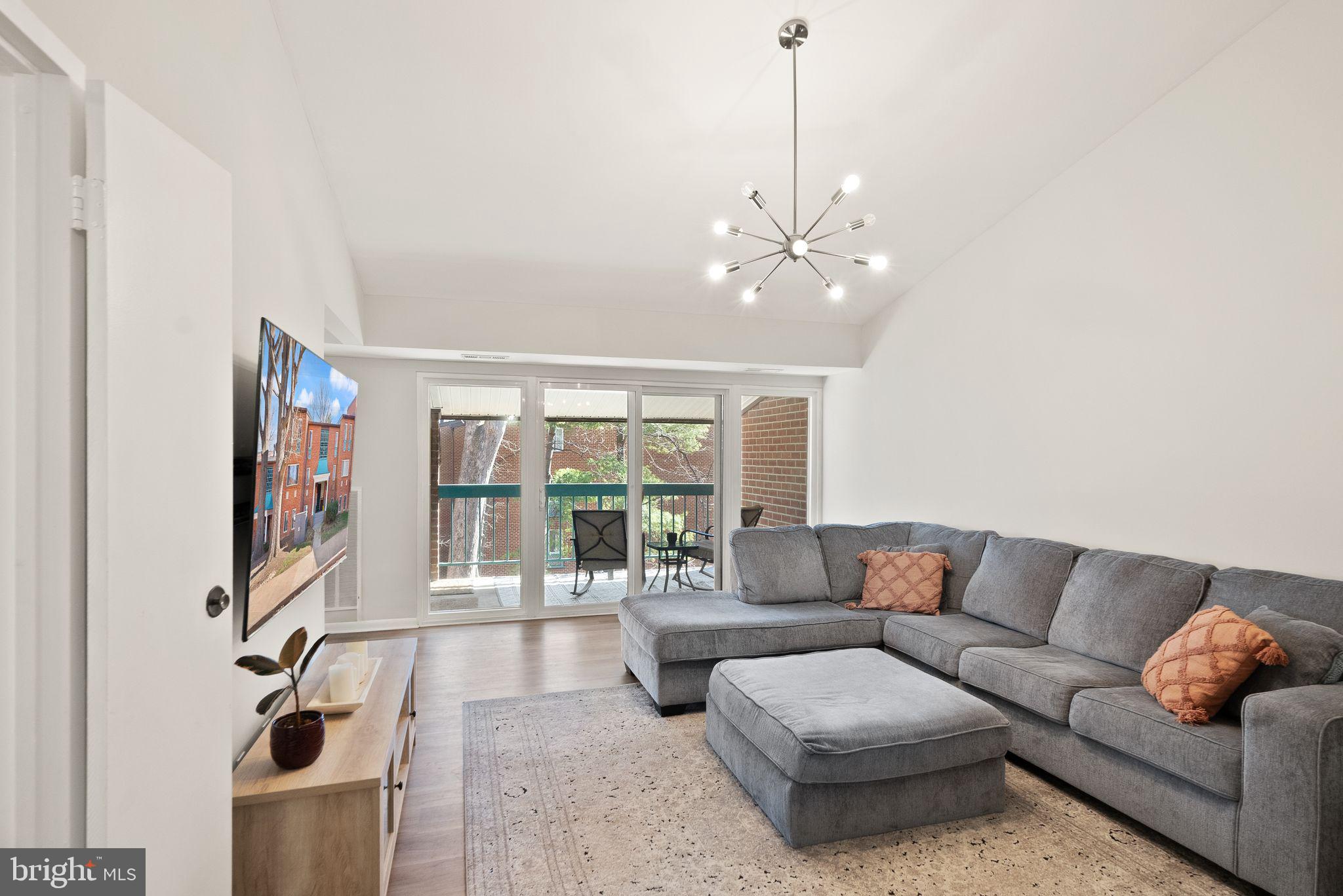 11812 BRETON COURT 21D