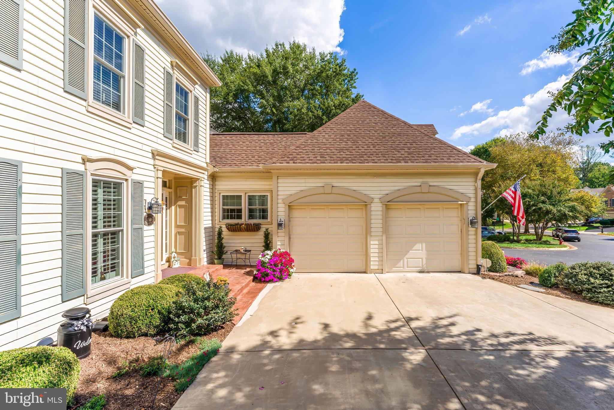 11916 PARKSIDE DRIVE