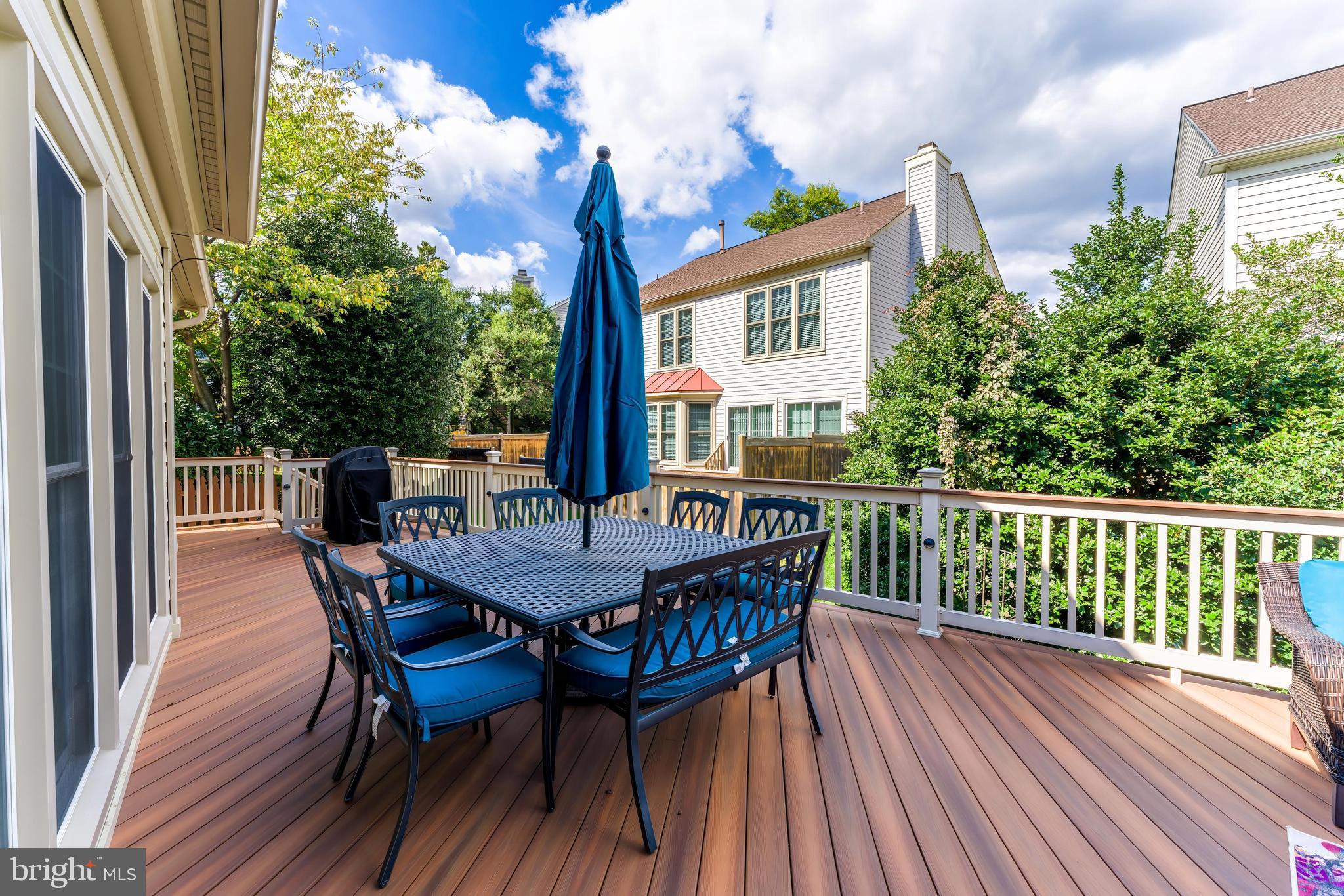 11916 PARKSIDE DRIVE