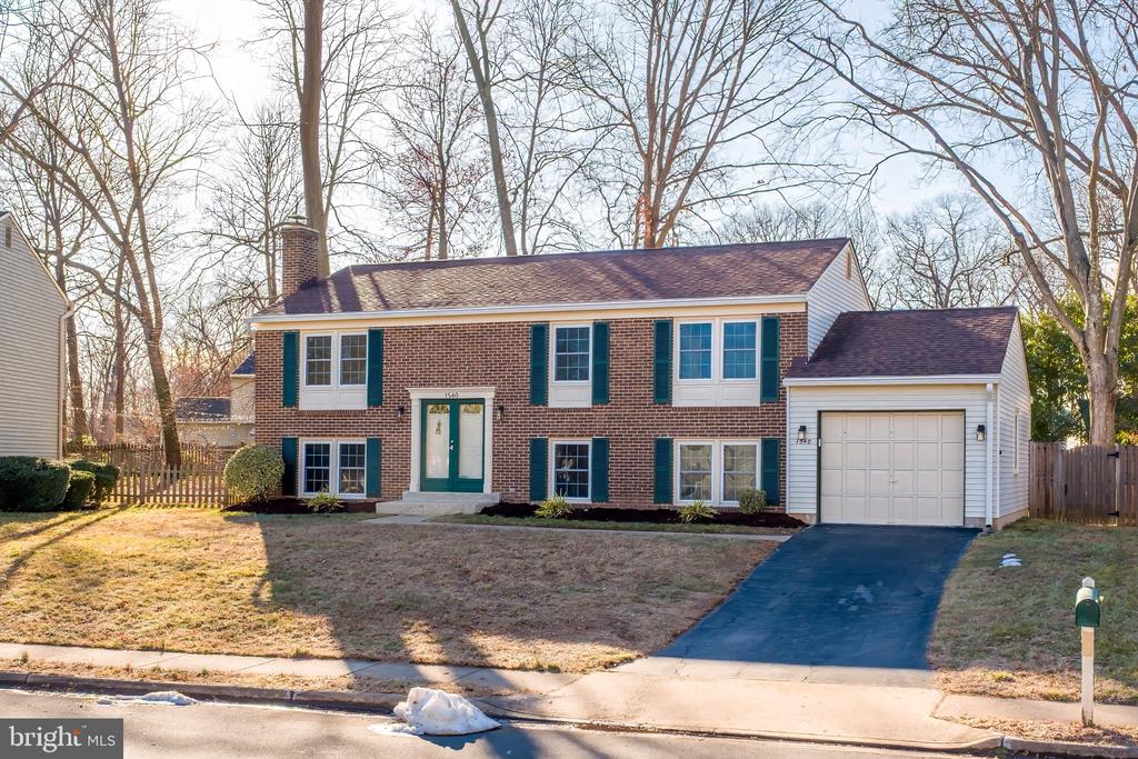 1540 POWELLS TAVERN PLACE