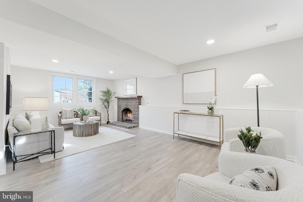 1540 POWELLS TAVERN PLACE