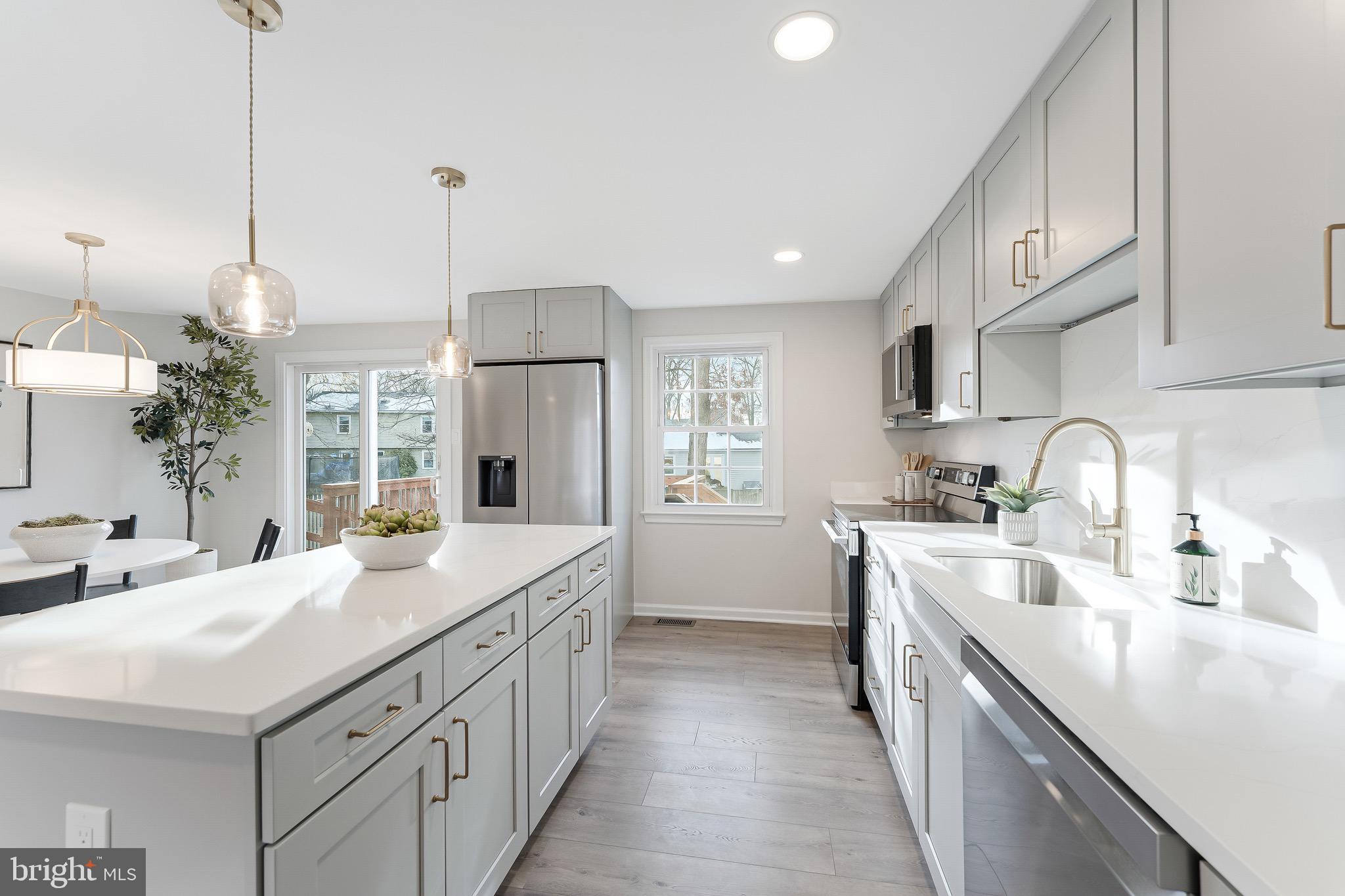 1540 POWELLS TAVERN PLACE