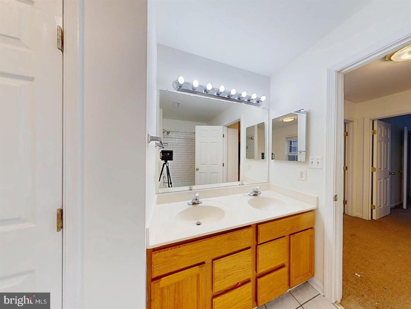 1379 DOMINION RIDGE LANE