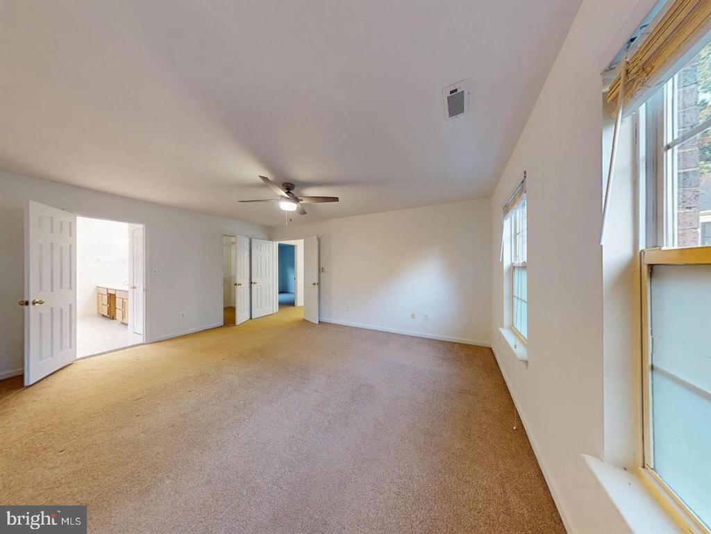 1379 DOMINION RIDGE LANE