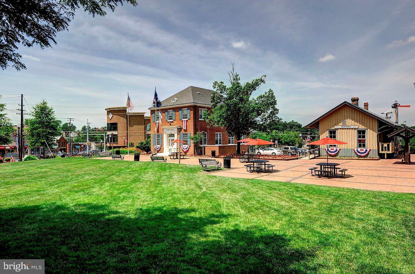 509 FLORIDA AVENUE 103