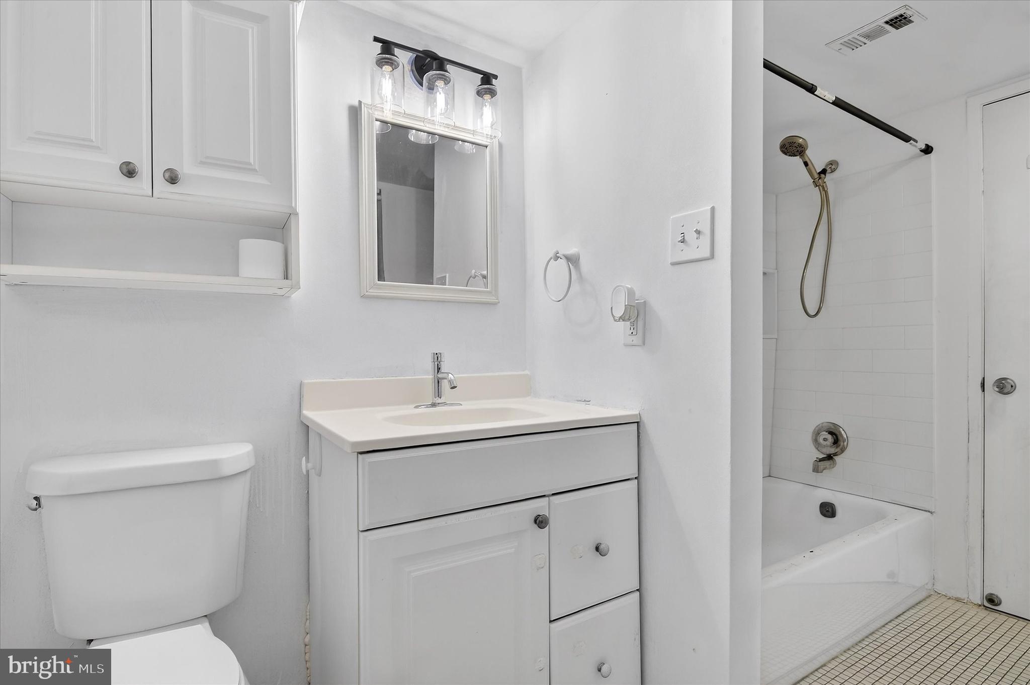 509 FLORIDA AVENUE 103