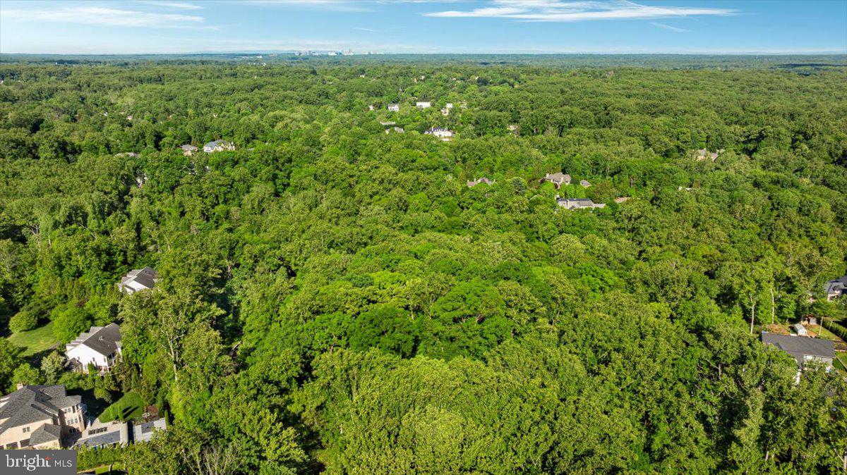 7818 GEORGETOWN PIKE