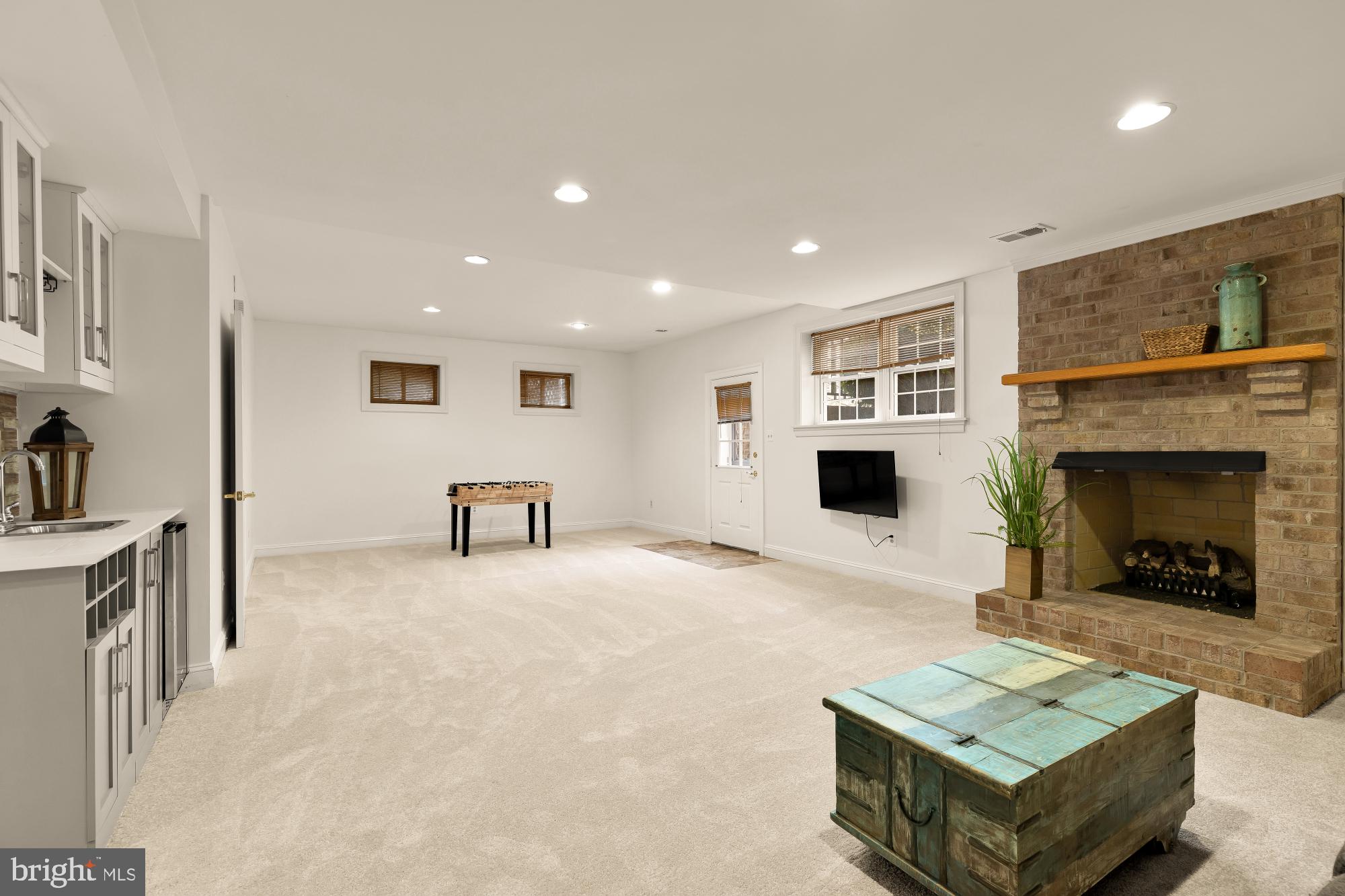 10009 THOMPSON RIDGE COURT