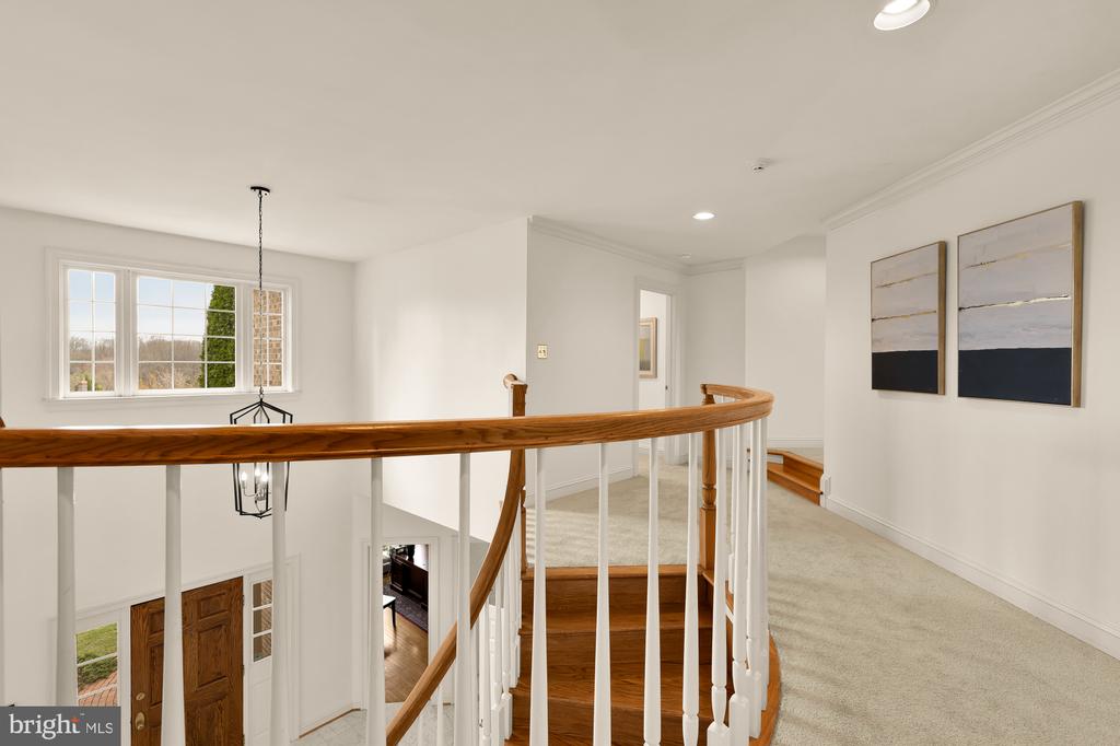 10009 THOMPSON RIDGE COURT