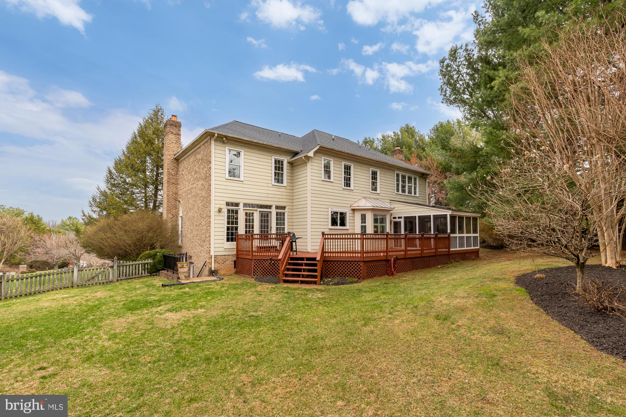 10009 THOMPSON RIDGE COURT