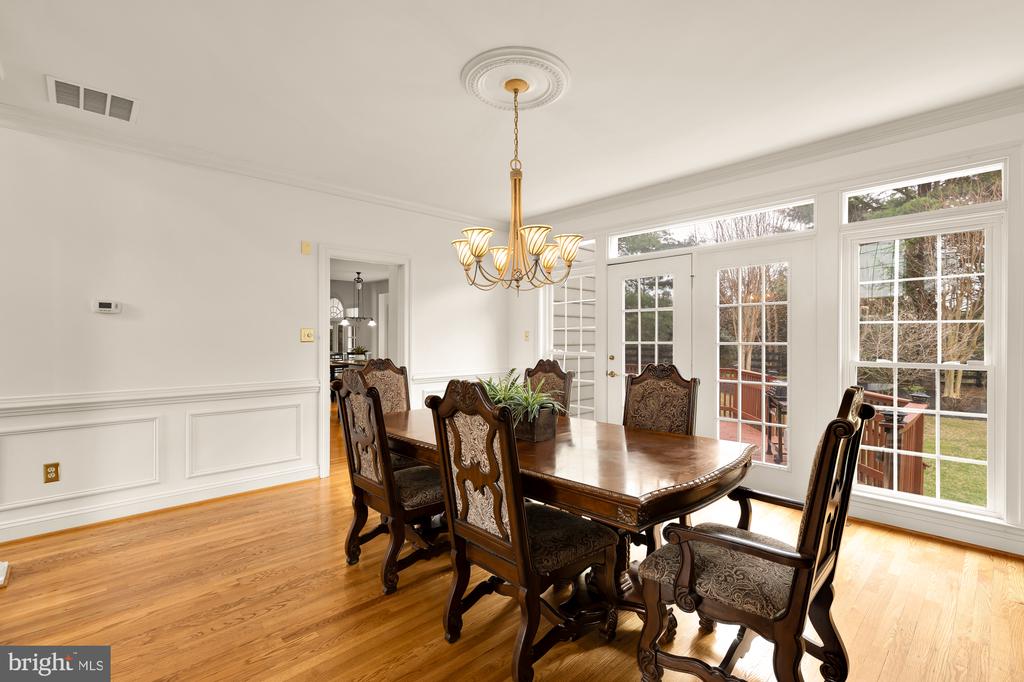 10009 THOMPSON RIDGE COURT