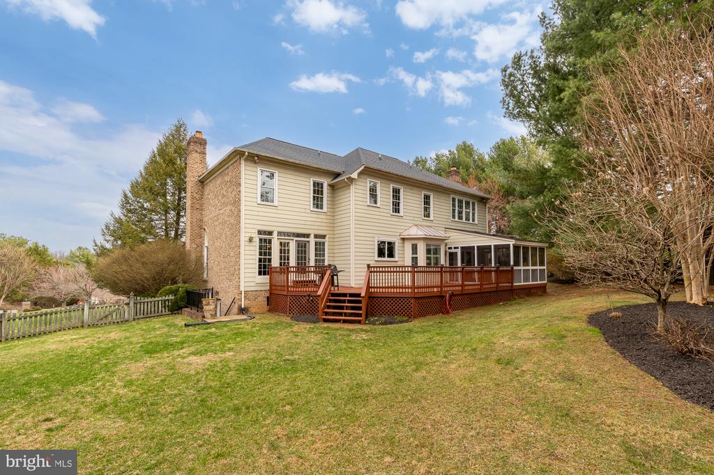 10009 THOMPSON RIDGE COURT