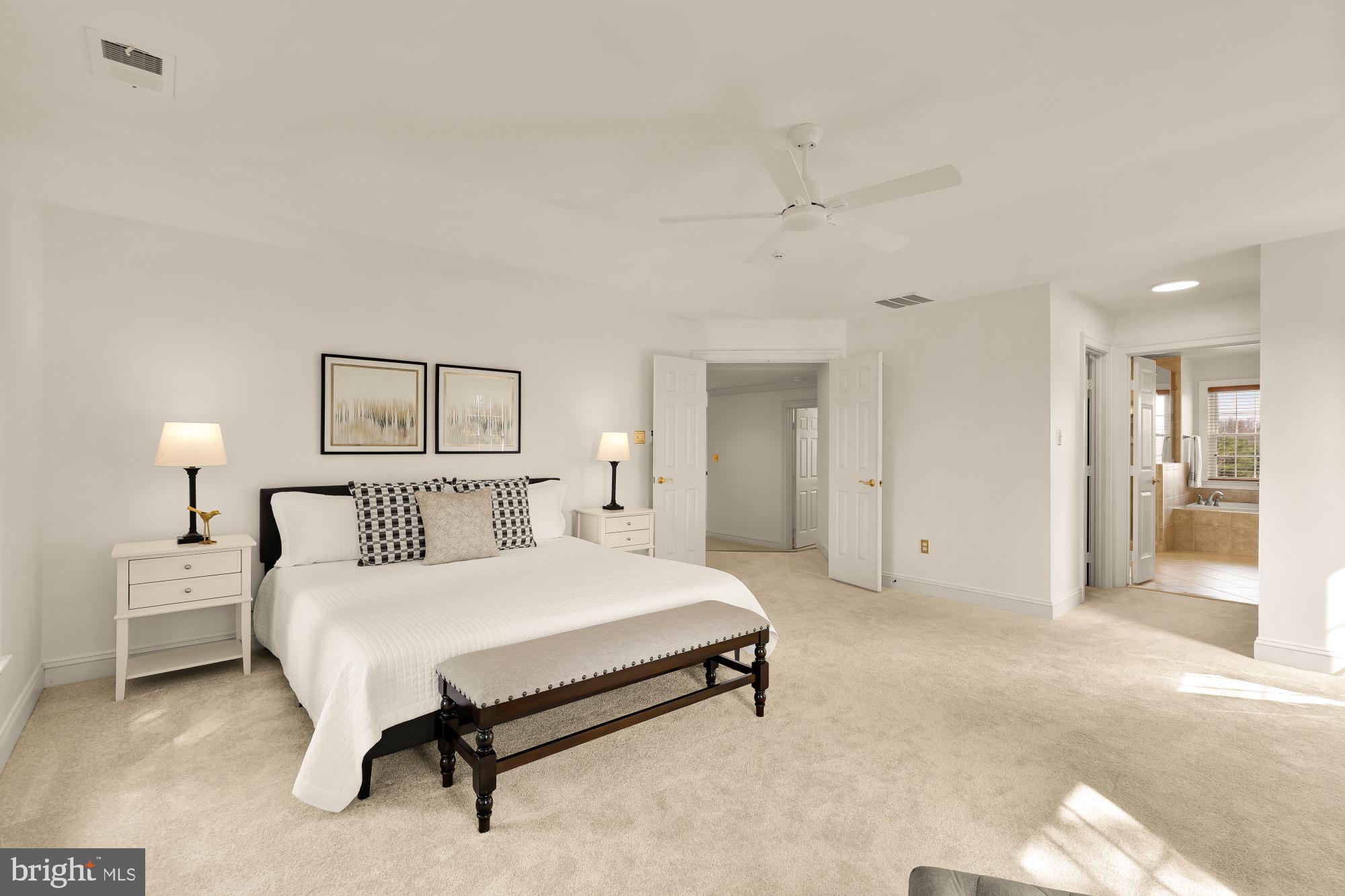 10009 THOMPSON RIDGE COURT