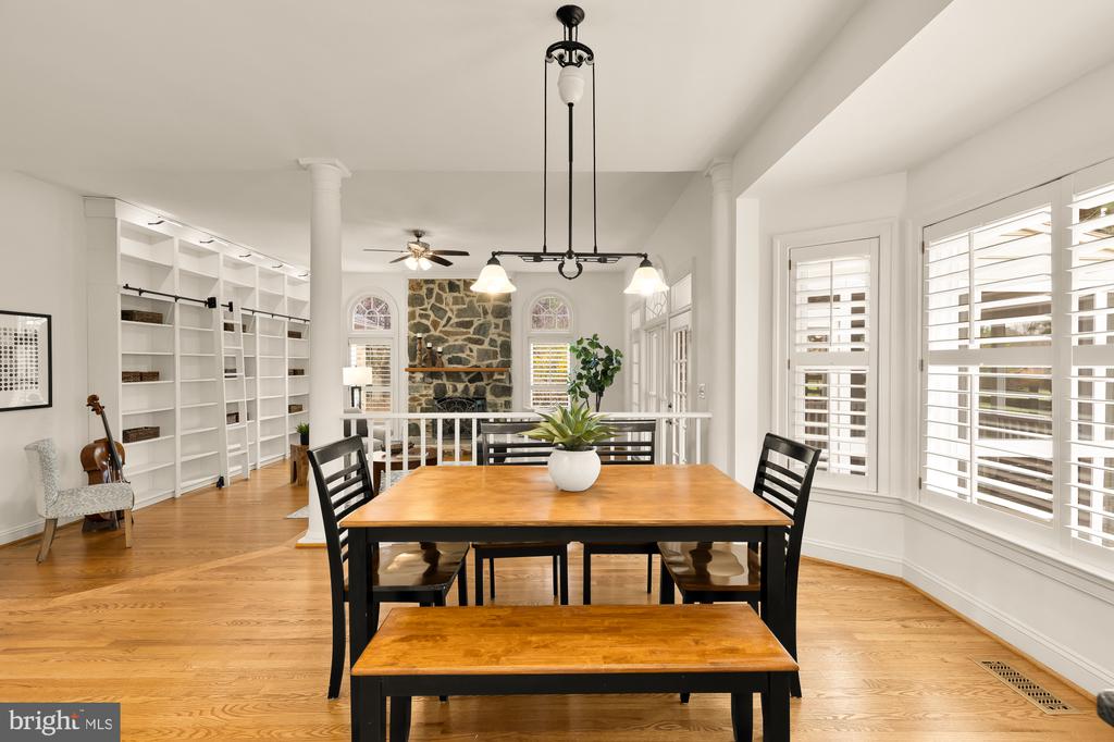 10009 THOMPSON RIDGE COURT