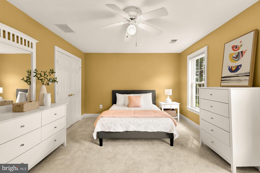 10009 THOMPSON RIDGE COURT