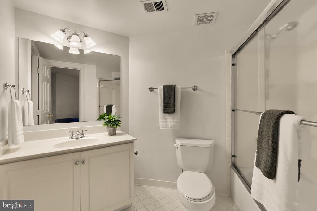 10009 THOMPSON RIDGE COURT