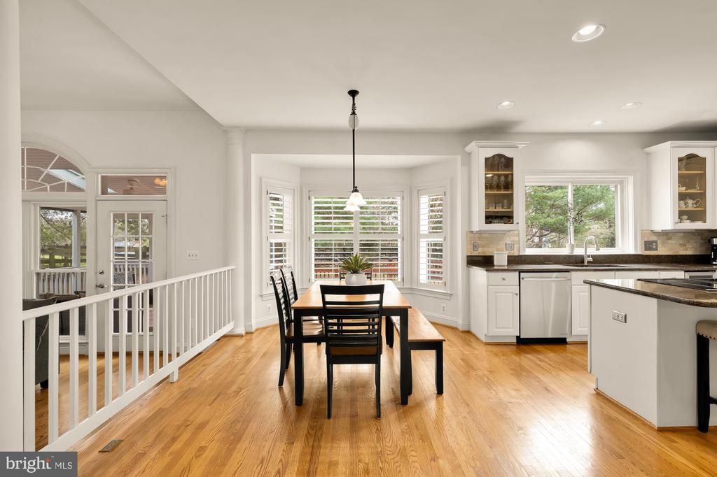 10009 THOMPSON RIDGE COURT