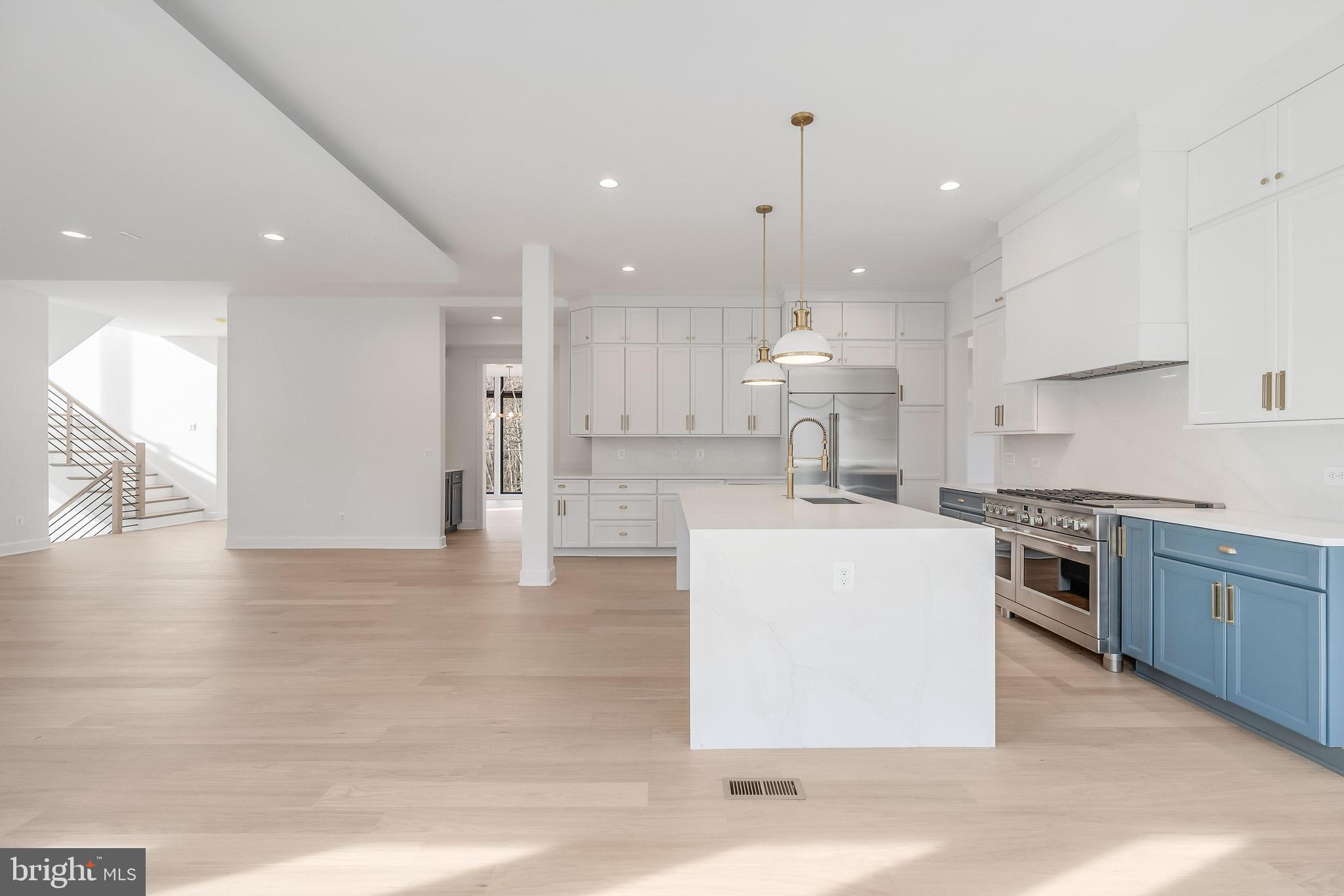 731 ELLSWORTH AVENUE