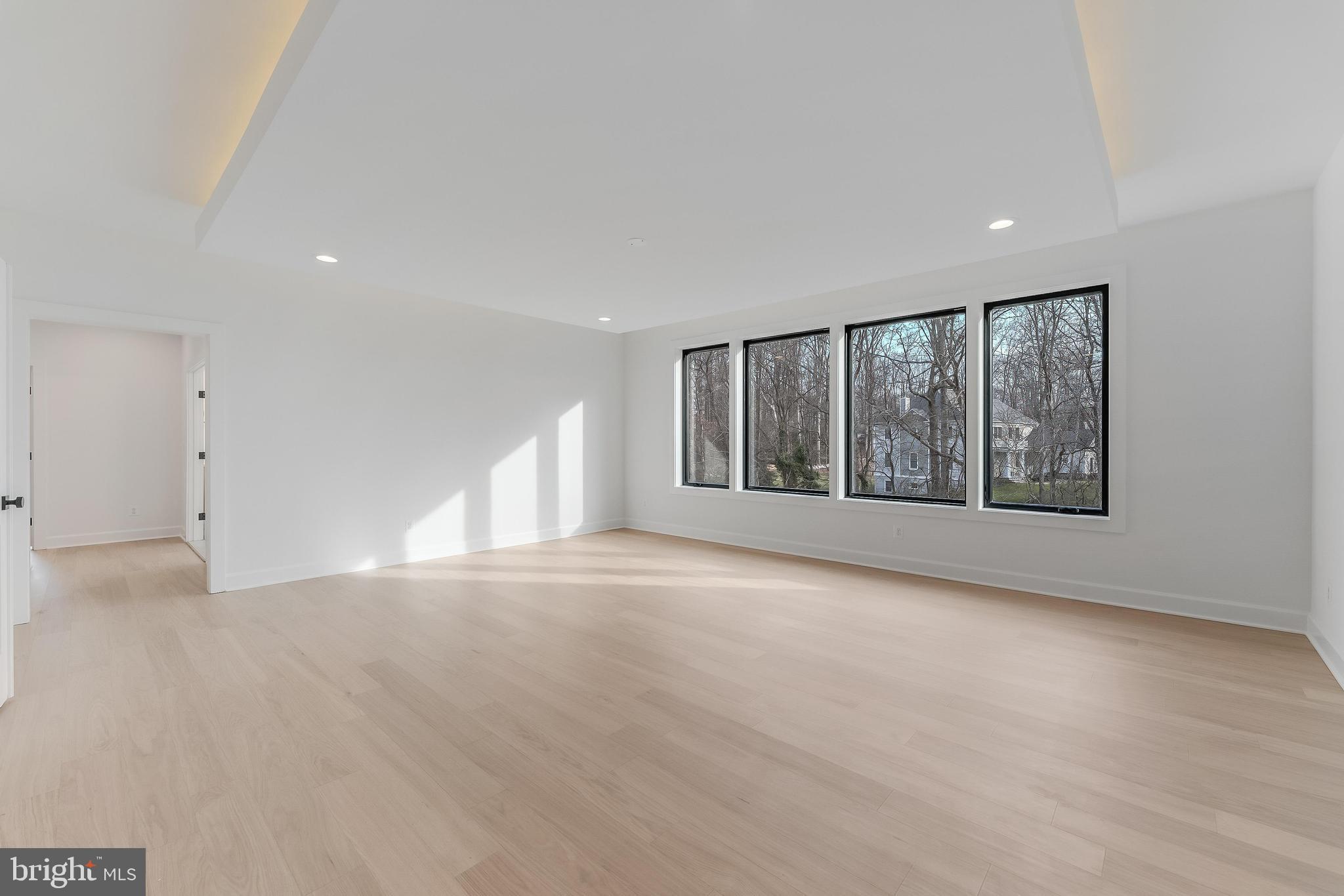 731 ELLSWORTH AVENUE