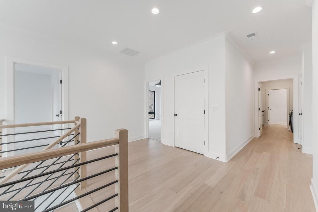 731 ELLSWORTH AVENUE
