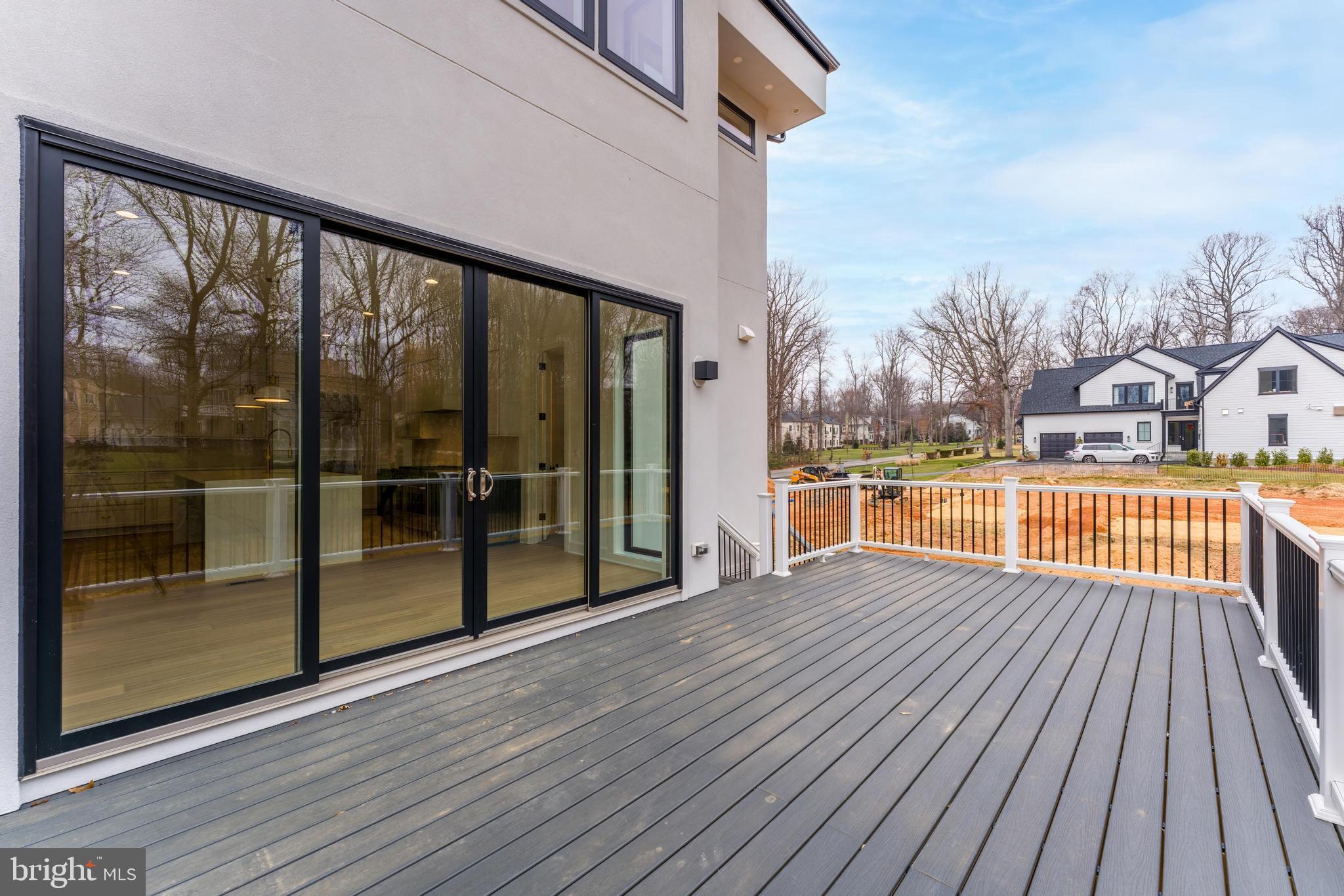 731 ELLSWORTH AVENUE