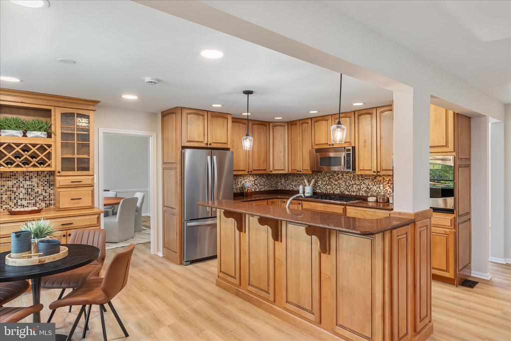 9910 CHASE HILL COURT