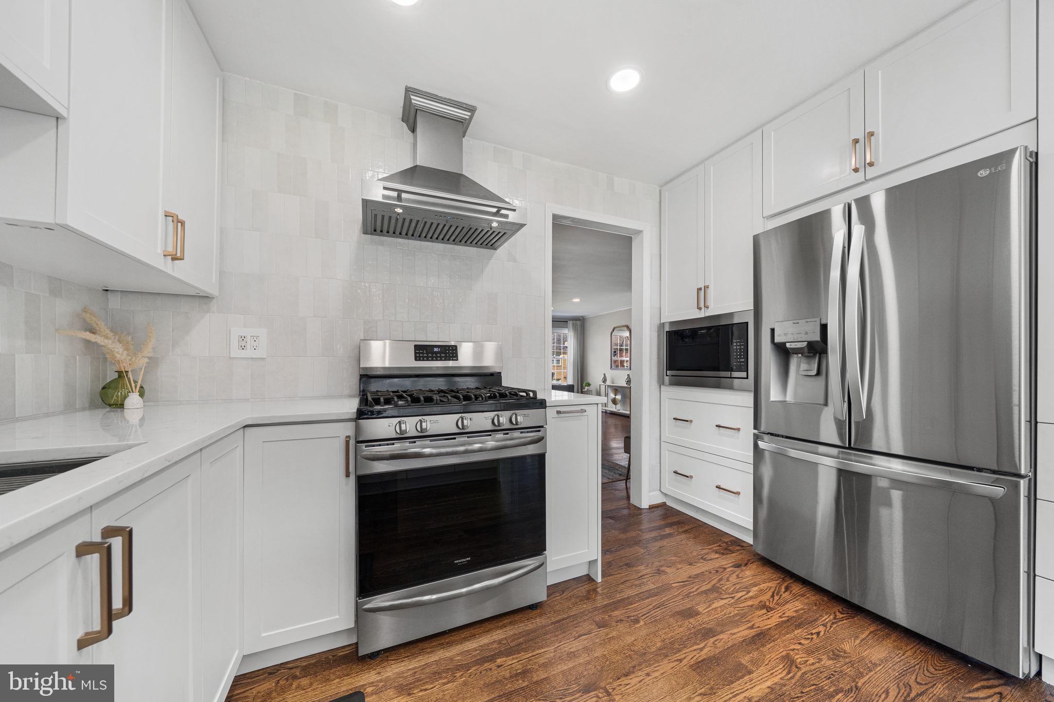 4819 CARRIAGEPARK ROAD