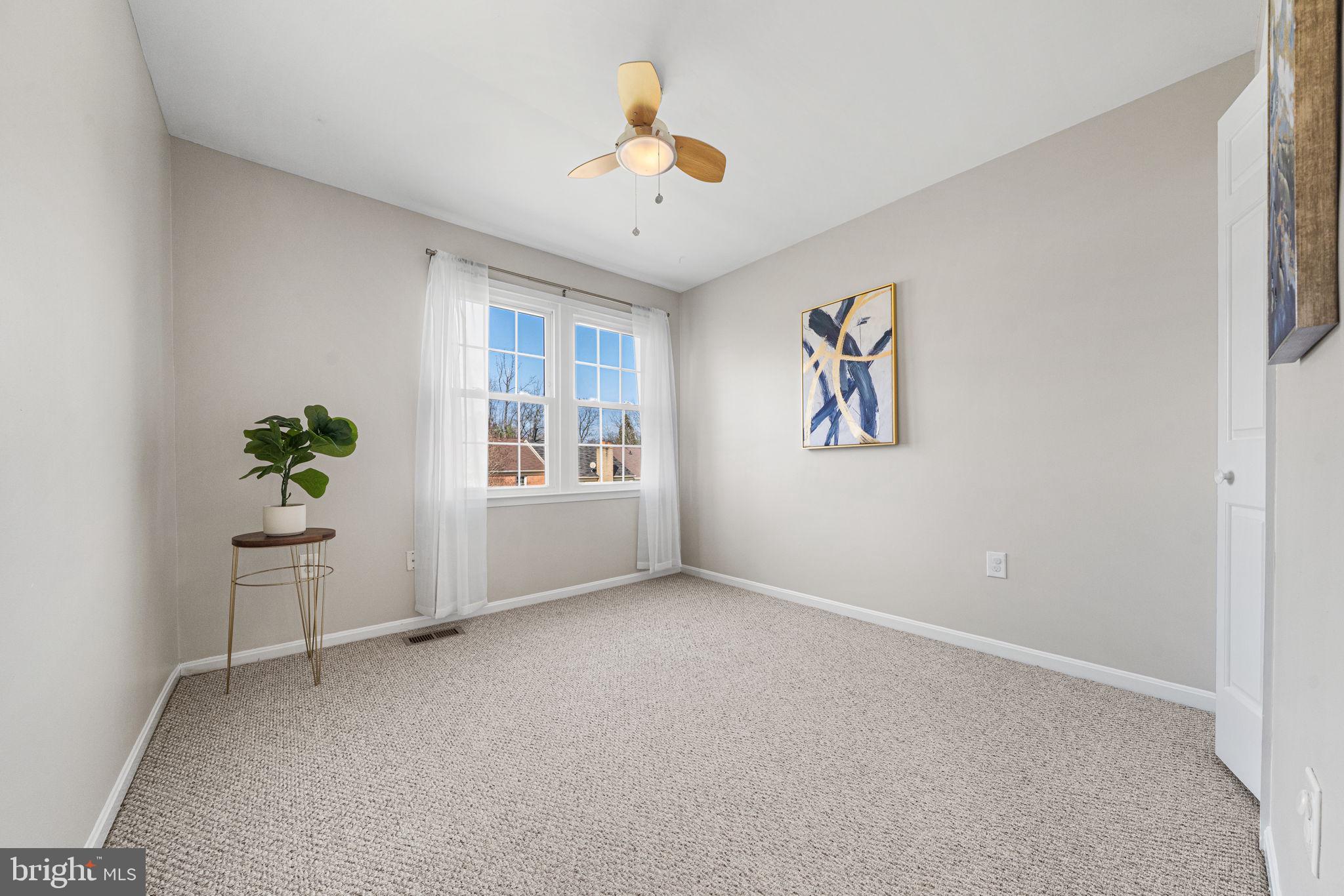 4819 CARRIAGEPARK ROAD