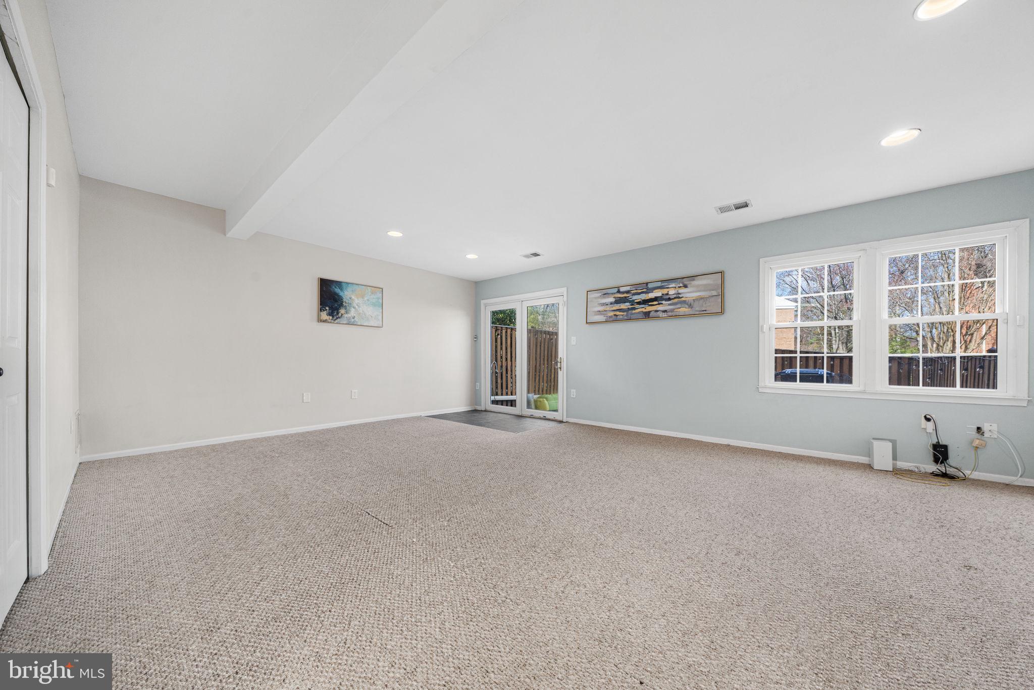 4819 CARRIAGEPARK ROAD