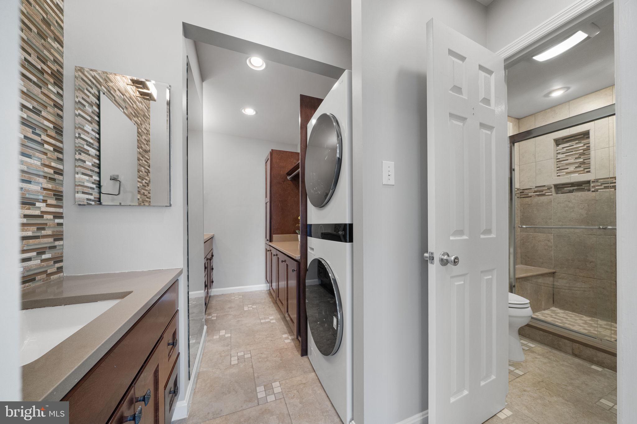 4819 CARRIAGEPARK ROAD