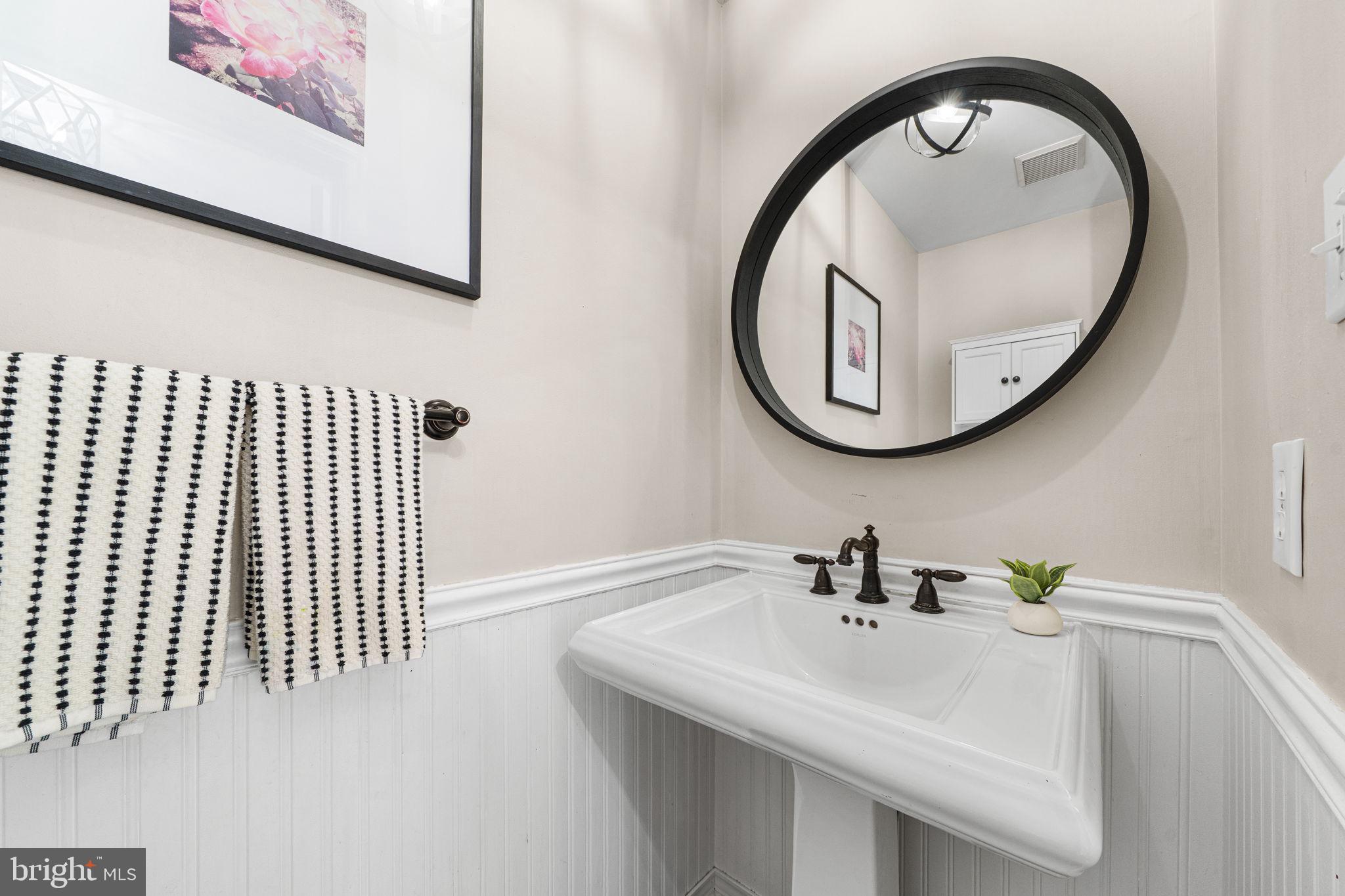 4819 CARRIAGEPARK ROAD