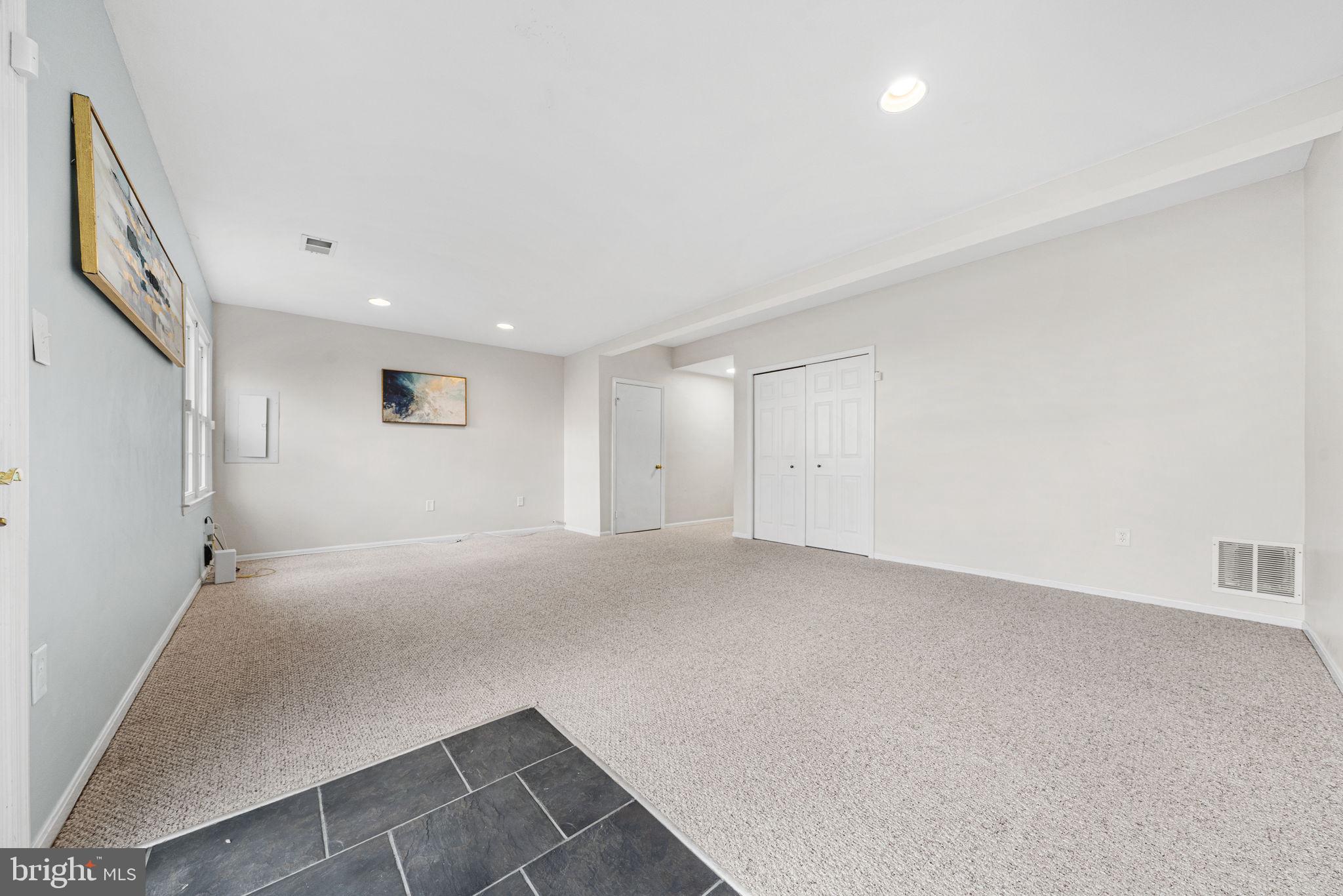 4819 CARRIAGEPARK ROAD