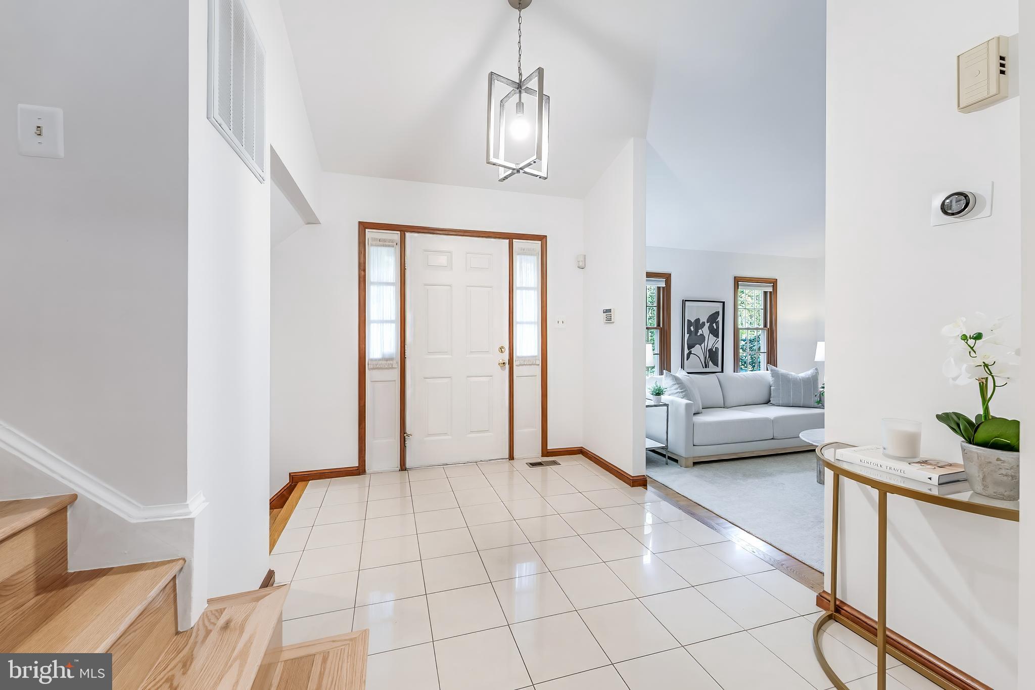 1807 ABBEY GLEN