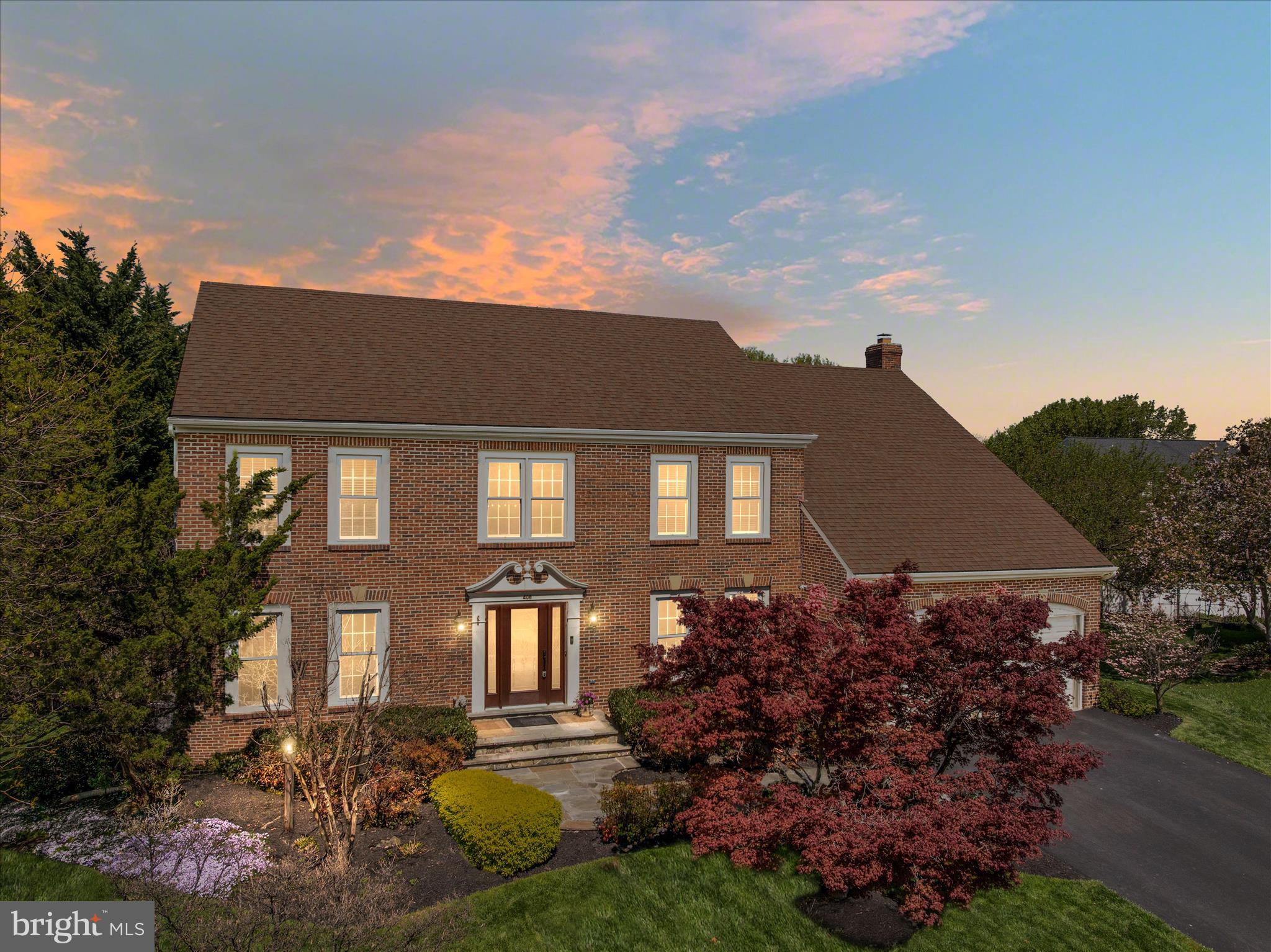 408 WOODGROVE COURT