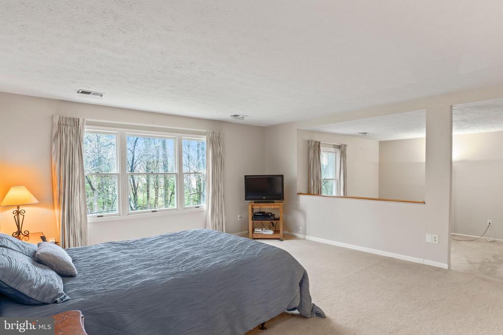 11670 GILMAN LANE