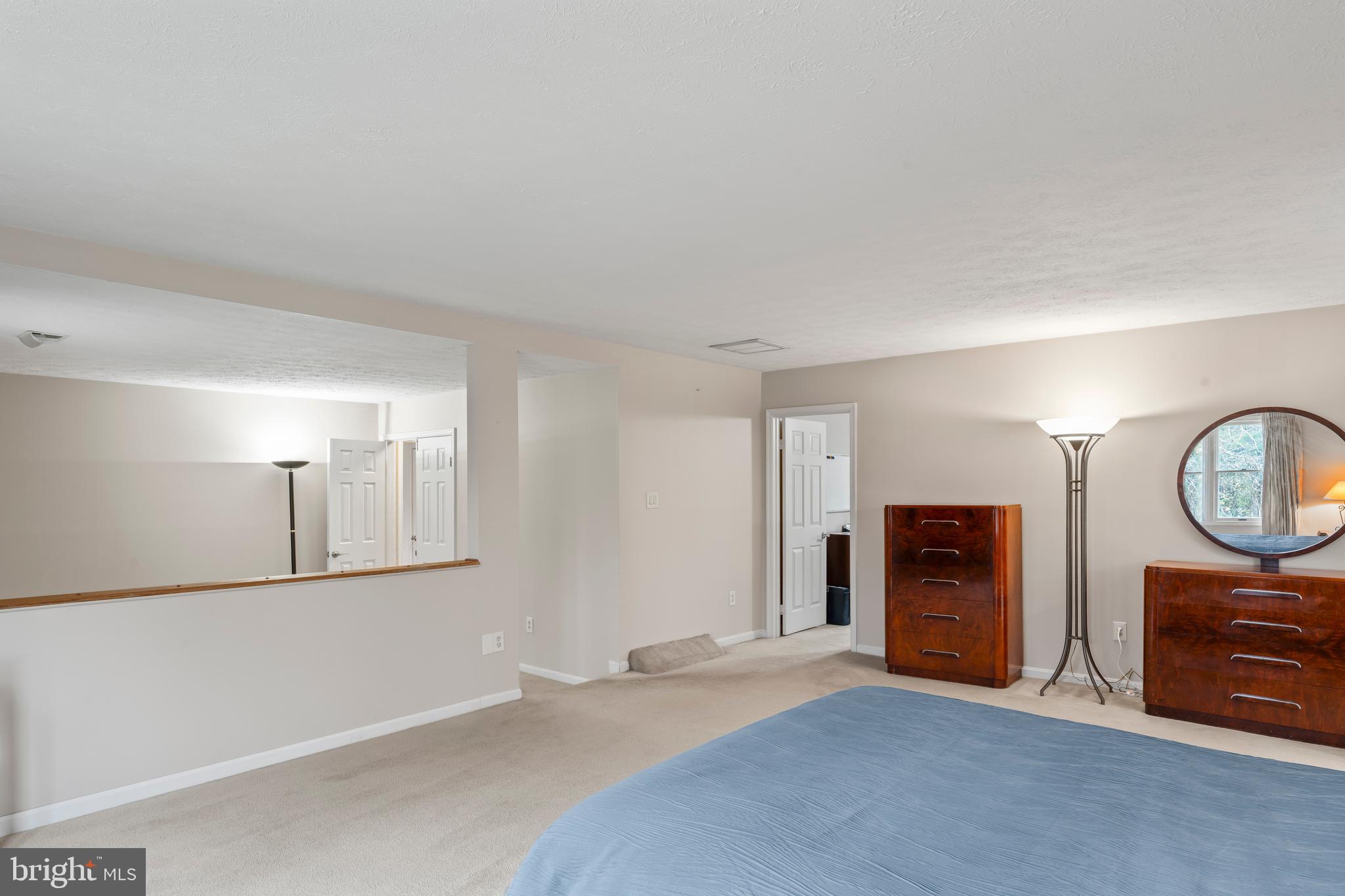 11670 GILMAN LANE