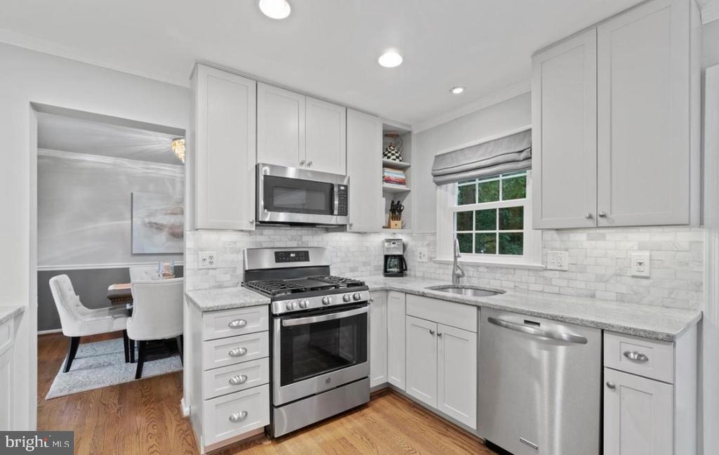 9751 IRONMASTER DRIVE