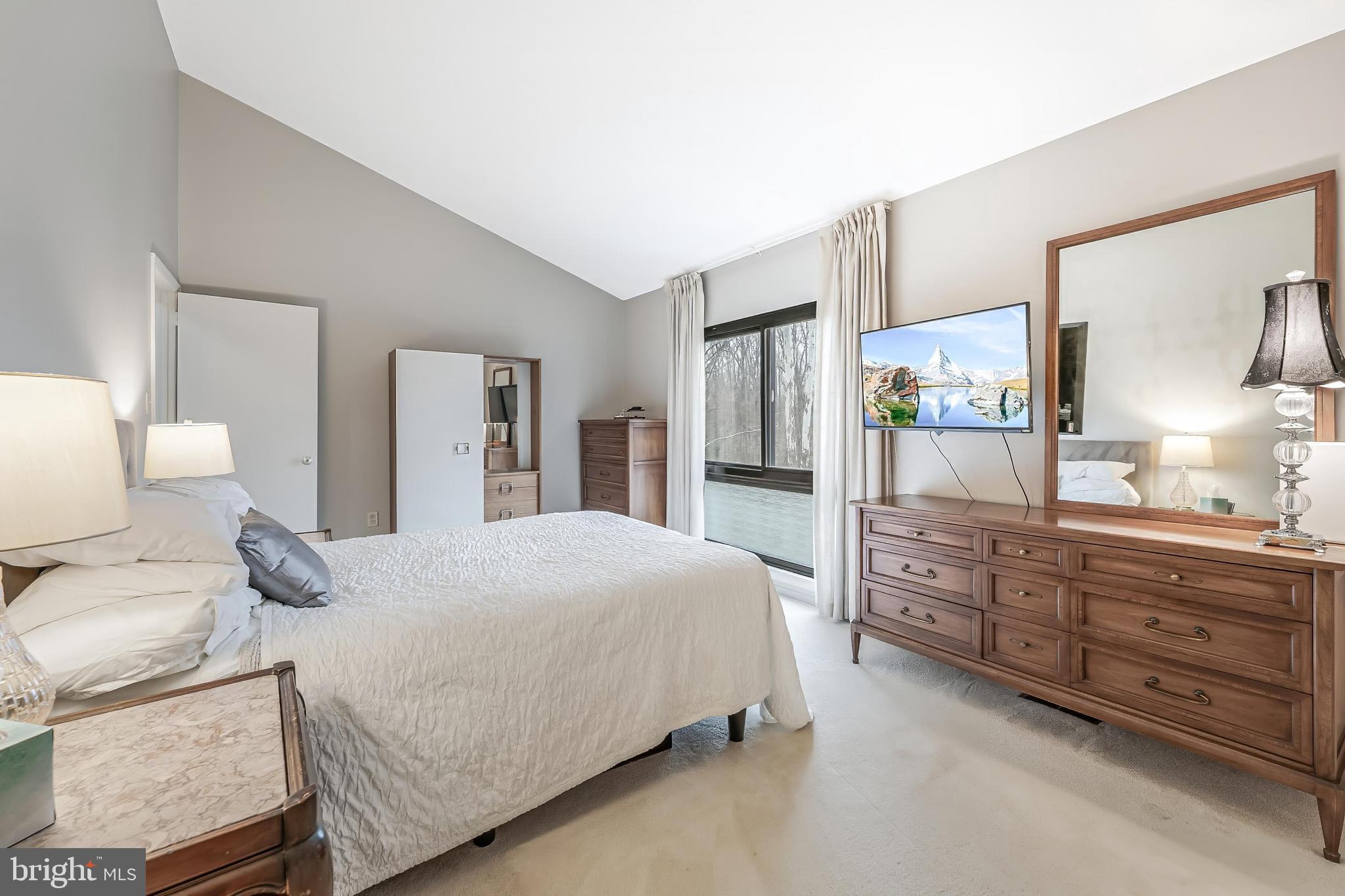 11915 ESCALANTE COURT